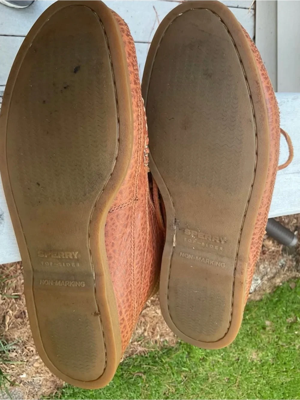 Sperry Chestnut Brown Leather Chukka Boots